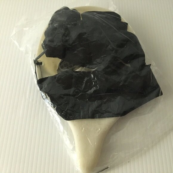 Vintage Scream Ghost Face Mask Glow In The Dark Easter Unlimited 9974 NO HOOD - Picture 5 of 10